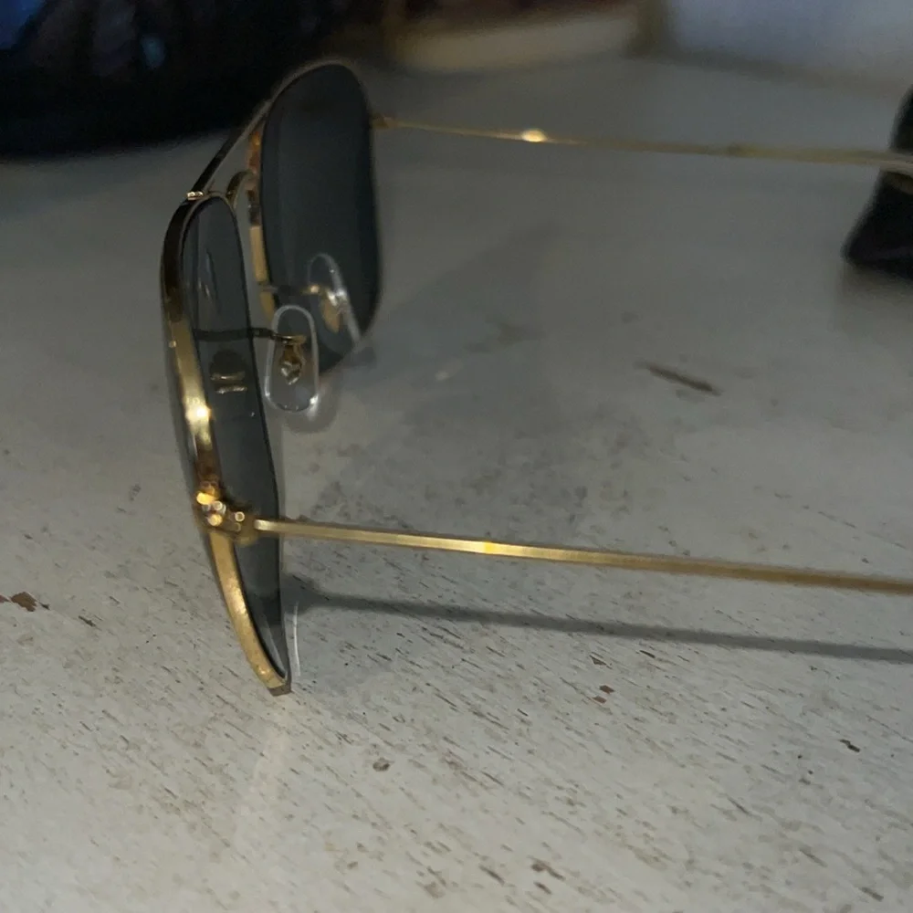 Vintage Ray Ban Aviator sunglasses Bausch & Lomb
